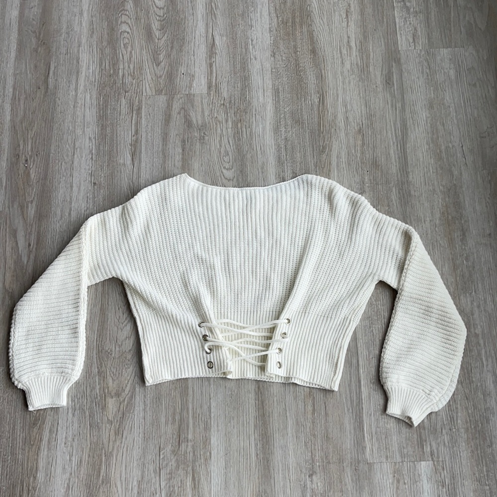NWT LF SEEK THE LABEL knit sweater